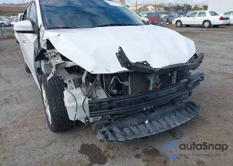 2019 Nissan Sentra Sv z USA, uszkodzony, nr VIN 3N1AB7AP5KL612870